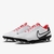 Chuteira Nike Tiempo 10 Club Campo