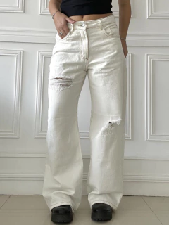 Jean blanco con roturas