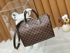 Bolsa baú Louis Vuitton - comprar online