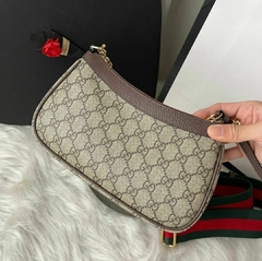 Bolsa Gucci Monograma - Elegância e Você