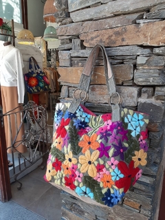 Bolso bordado Siena