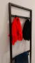 Perchero de pie moderno de hierro con ganchos negro - tienda online