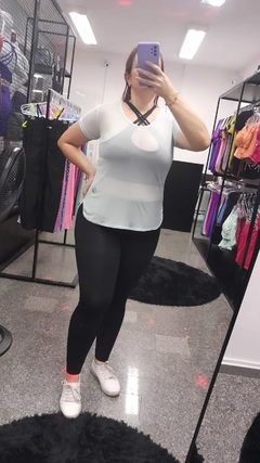 Blusa Tulê manga curta - comprar online
