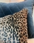 Imagen de Almohadón De Cuero Con Pelo Leopardo