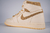 Jordan 1 Beige Amarillo - Kicks