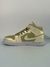 Jordan 1 Dorado en internet