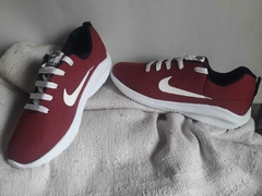 NIKE ZOOM