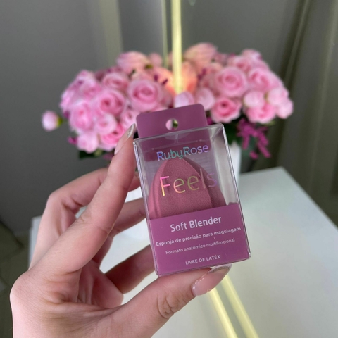 Esponja para Maquiagem Soft Blender Feels Ruby Rose - comprar online