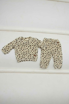 CONJUNTO ANIMAL PRINT