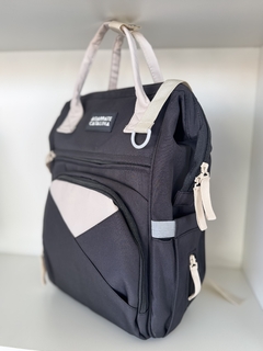 BOLSO MATERNAL AGARRATE CATALINA en internet