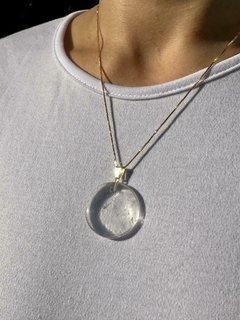 Pingente Cristal Quartzo Medalha Corrente Banho De Ouro - comprar online