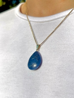 Pingente Gota Quartzo Azul Corrente em Banho de Ouro