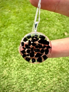 Pingente Orgonite Medalha Proteção Energética