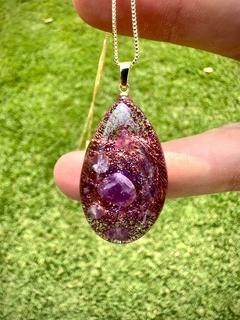 Pingente Orgonite Gota Ametista