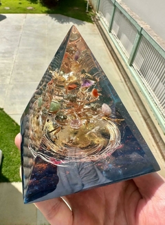Pirâmide Orgonite Arvore Da Vida - Orgonite Lux