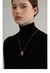 Colar Longo Pingente Oval Minimalista Banhando em ouro 18k - comprar online