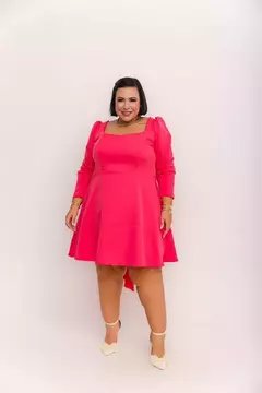 Vestido de Alfaiataria com Mangas Longas e Detalhe de Laço - Elegância e Charme - Tamanho Único (48-52) na internet