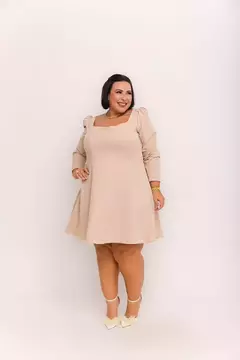Vestido de Alfaiataria com Mangas Longas e Detalhe de Laço - Elegância e Charme - Tamanho Único (48-52)