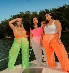 Calça em Tule para Praia: Leveza e Estilo - Tamanho Único (46-52)