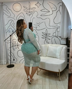 Vestido Midi de Manga Longa em Tule Listrado Verde com Top e Short - Elegante e versátil - Tamanho Único (44-48) - comprar online