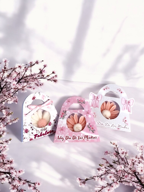 Vela Margarita en caja de Bolso DESDE $38