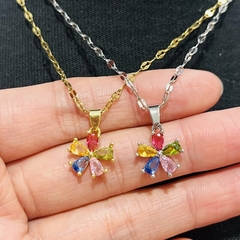 Collar acero con dije flor elegir color