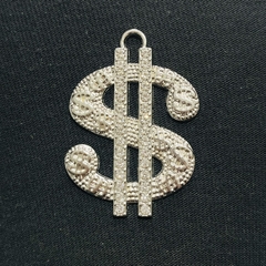 Dije dólar con strass