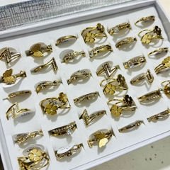 Anillo acero dorado surtidos strass caja x36