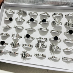 Anillo acero quirúrgico surtido caja x36