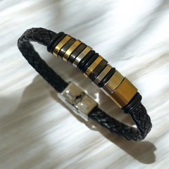 Pulsera cuerina con dijes acero quirúrgico - comprar online
