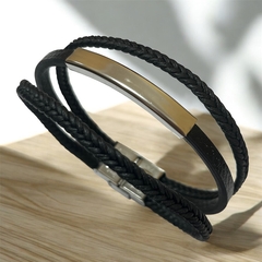 Pulsera cuerina con acero quirúrgico