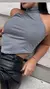 Top cuello perlas