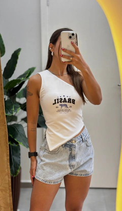 Blusa Luana torcida é Feroz - comprar online
