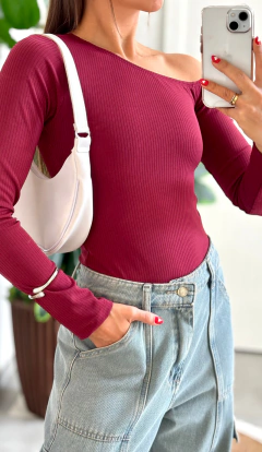 Body Kayla Bordo - comprar online