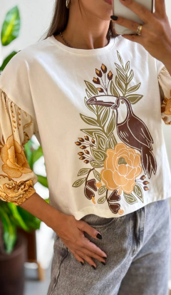 Imagem do T-shirt Manga Bufante