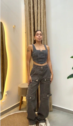 Calça Cargo Jeans Cinza Chumbo na internet