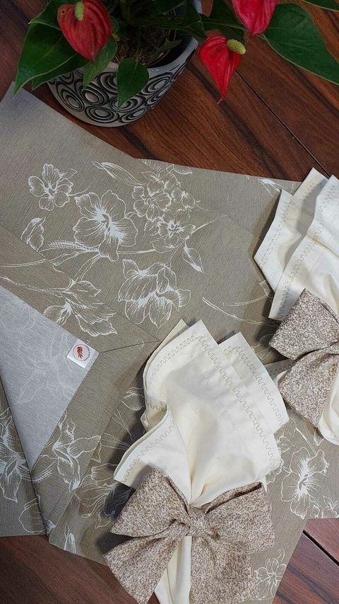 Kit em Gorgurão Bege Floral - Vendido somente em Par