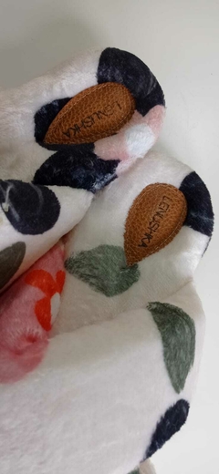 Pantuflas Lenushka Cruzadas - En polar soft estampado floreado - comprar online