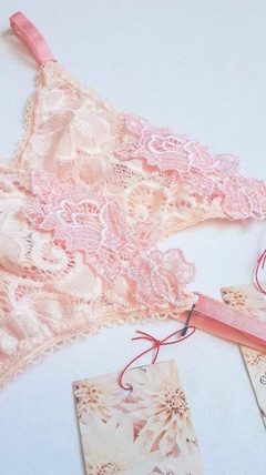Colaless Marian - Tanga less regulable con aplique