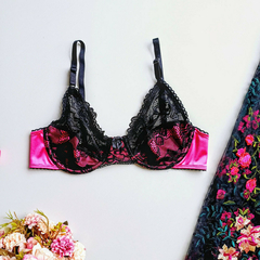 Conjunto Esmeralda Fucsia - Corpiño de aro bajo y tanga cola less en saten elastizado y puntilla en internet
