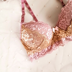 Conjunto Lena - Corpiño taza push-up y aro con bombacha cola less - comprar online