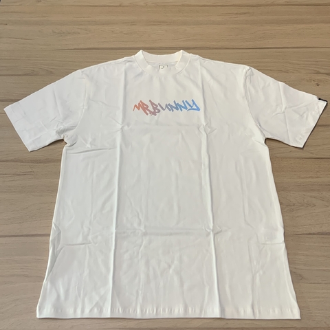 CAMISETA OVERSIZED MR BUNNY