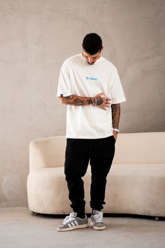 CAMISETA OVERSIZED MR BUNNY - KiTLon  OutLet