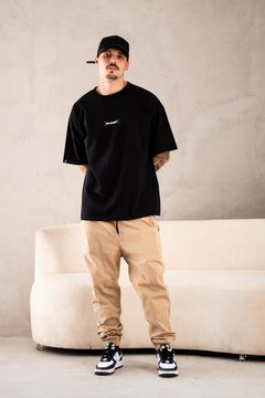 CAMISETA OVERSIZED MR BUNNY na internet