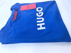 CAMISETA PERUANA ESTAMPADA HUGO - The Galaxy Outlet