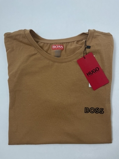 CAMISETA PERUANA CASUAL SIMPLES BÁSICA na internet
