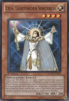Lyla, Lightsworn Sorceress SDDC-EN021 Common unlimited