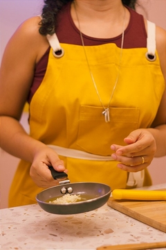 Avental Curto Amarelo Bolo de Milho - comprar online