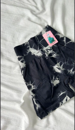 CALZAS CORTAS BATIK ZAMISINDY