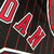 Imagem do Chicago Bulls HWC Retrô 95/96 - Masculina - Preta com listras Vermelhas